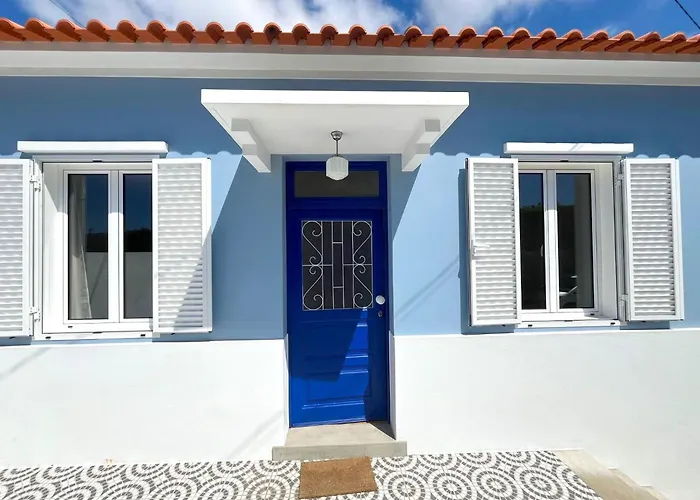 Casa Da Porta Azul * פונשל
